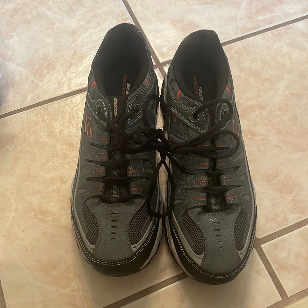 Sketchers memory foam size 11